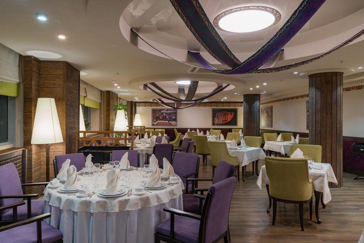 Hotel Duman Astana Ngoại thất bức ảnh