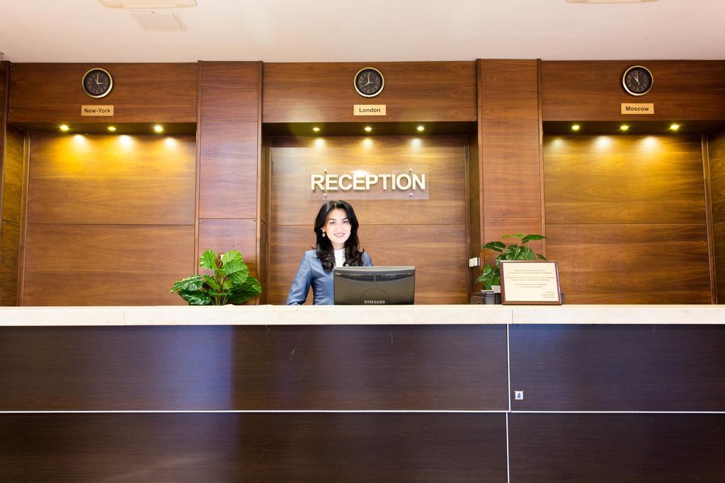 Hotel Duman Astana Ngoại thất bức ảnh