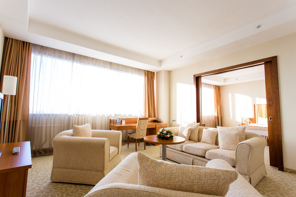 Hotel Duman Astana Ngoại thất bức ảnh