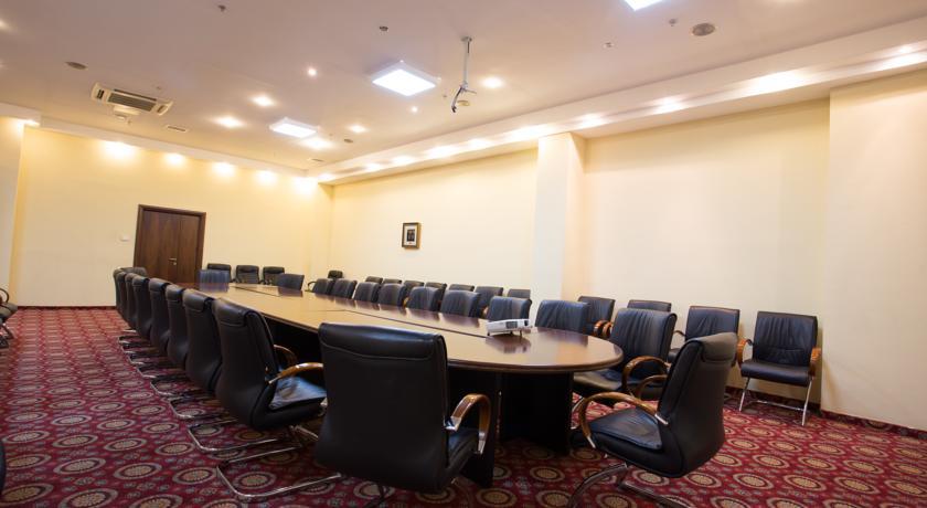 Hotel Duman Astana Ngoại thất bức ảnh