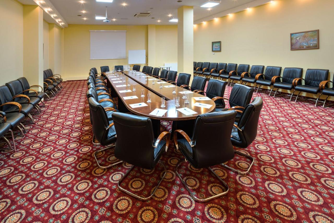 Hotel Duman Astana Ngoại thất bức ảnh